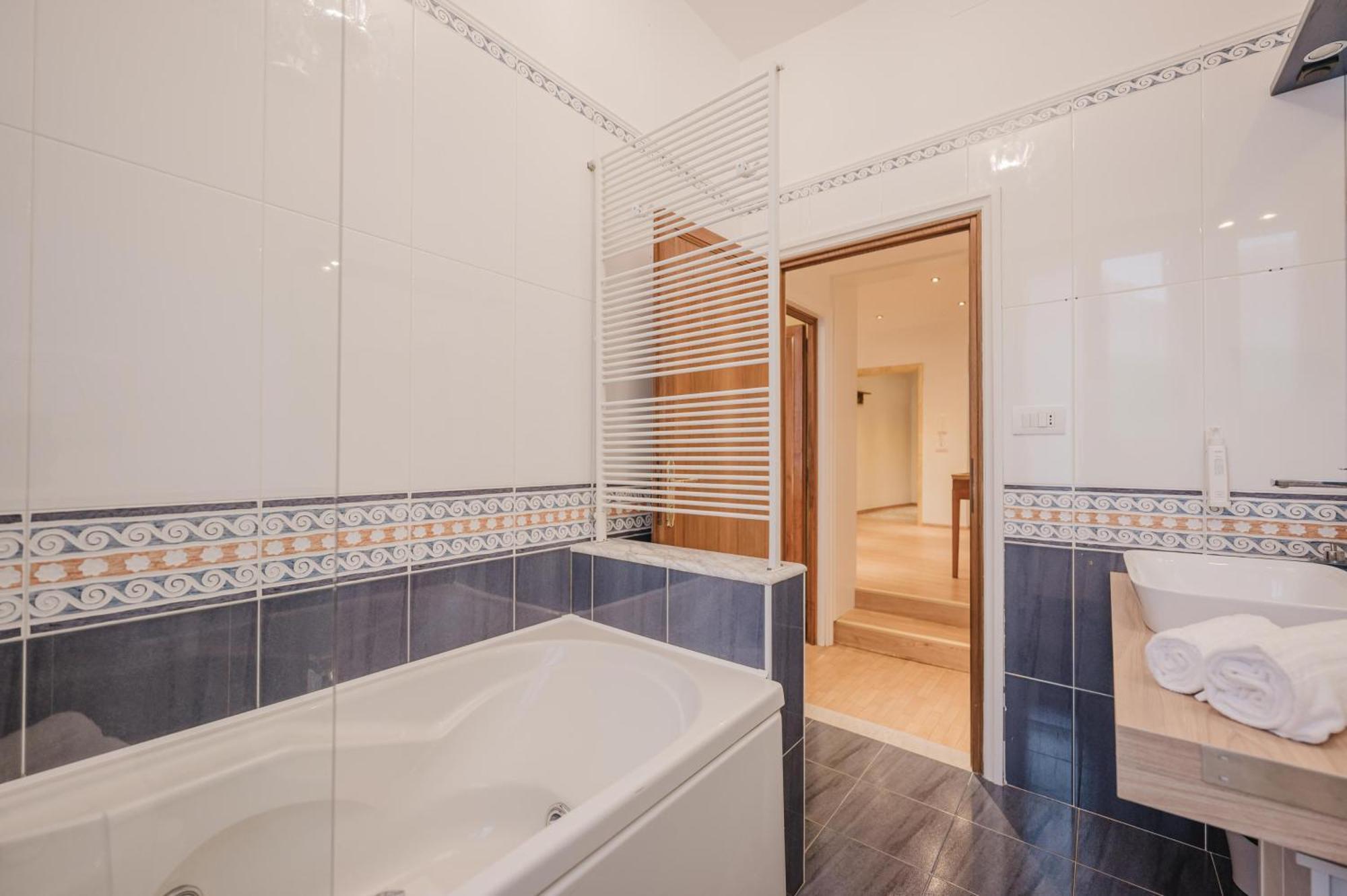 Santo Stefano Palace Appartement